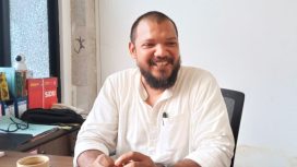 Plt Kepala Bagian Kesejahteraan Masyarakat, Sekretariat Daerah Kabupaten Kaimana, Yoyon Fahri Nisfu. (KabarPapua.co/Yosias Wambrauw)