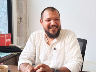 Plt Kepala Bagian Kesejahteraan Masyarakat, Sekretariat Daerah Kabupaten Kaimana, Yoyon Fahri Nisfu. (KabarPapua.co/Yosias Wambrauw)