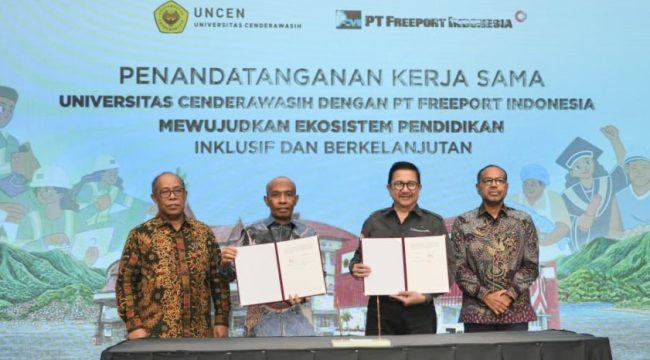 Penandatangan MoU PTFI – Uncen oleh Presiden Direktur PTFI Tony Wenas (kedua kanan) bersama Rektor Uncen Prof. Dr. Oscar O. Wambrauw SE., M.Sc., agr. (kedua kiri) untuk membangun kemitraan strategis bidang pendidikan dan pengajaran, penelitian diseminasi informasi dan pengabdian masyarakat di Papua.  (Foto dok: PTFI)
 
