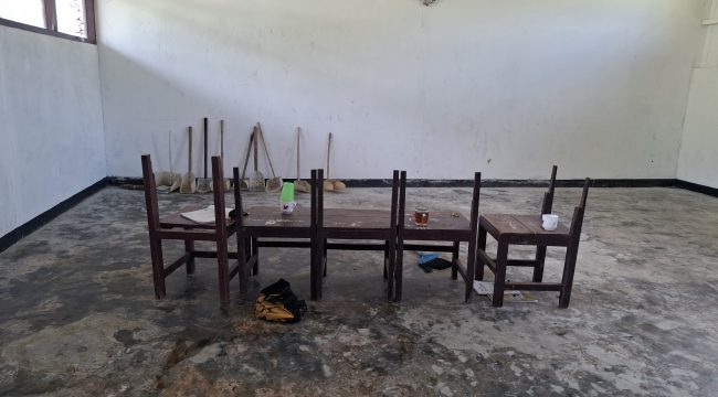 Ruang kelas di SD Negeri Waindu Kepulauan  Yapen. Foto: Ainun Faathirjal/KabarPapua.co
