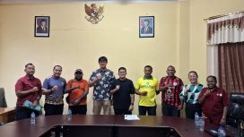 DPRK Yapen saat menerima aspirasi para dokter spesialis di Ruang Rapat DPRK Kepulauan Yapen. v