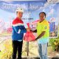 Saat pembagian daging kurban pada Hari Raya Iduladha di tahun 2026 kepada warga yang dilaksanakan oleh PT Pertamina Patra Niaga Fuel Terminal Nabire. (Foto dok: Pertamina Patra Niaga Regional Papua Maluku) 