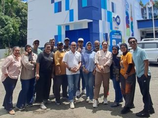 Sejumlah Pimred di Kota Jayapura Papua usai berdiskusi bersama di Kantor TVRI Papua. Foto: ist
