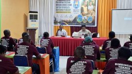 Bimtek pendampingan penerbitan PBBR sektor wisata dan ekonomi kreatif. (KabarPapua.co/Ainun Faathirjal)
