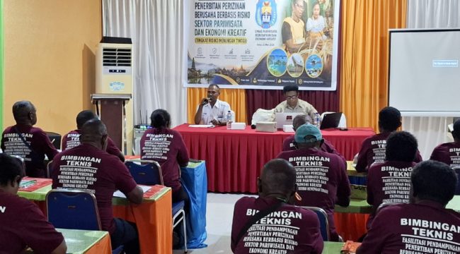 Bimtek pendampingan penerbitan PBBR sektor wisata dan ekonomi kreatif. (KabarPapua.co/Ainun Faathirjal)