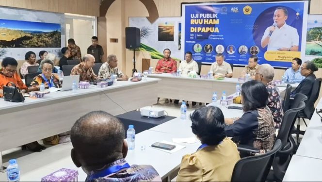
					Suasana kegiatan Uji Publik RUU HAM yang digelar di Kota Jayapura, Papua, Sabtu, 30 Mei 2026. (KabarPapua.co/Imelda)