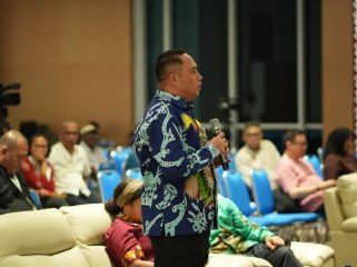 Kabid Humas Polda Papua Kombes Pol. Cahyo Sukarnito hadir dalam Stakeholder Meeting di World Press Freedom Day 2026 yang dipusatkan di Kantor Gubernur Papua Dok II Jayapura. Foto: Humas Polda Papua 