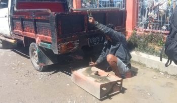 Temuan tangki BBM modifikasi pada sebuah mobil yang sedang mengisi BBM di APMS Lasminingsih Wamena.
Foto : Istimewa