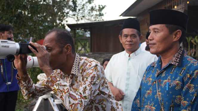 
					Pemantauan hilal penetapan 1 Zulhijjah 1447 Hijriah oleh Tim Rukyatul Hilal Provinsi Papua bersama BBMKG Wilayah V Jayapura di Bukit Hele’yo Yobeh, Sentani, Kabupaten Jayapura, Minggu 17 Mei 2026. Foto: Kemenag Papua 