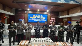 Keterangan pers Lantamal X terkait pengungkapan ganja asal Papua Nugini. Foto: Katharina/KabarPapua.co