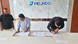 Penandatangan peningkatan daya listrik di Pelindo Sorong. Foto: PLN Papua dan Papua Barat. 