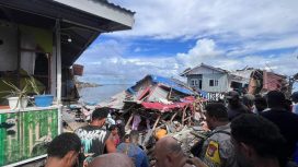 Penampakan rumah yang hancur diduga akibat ledakan dari bom peninggalan perang dunia II di kawasan perikanan Biak Numfor. Foto: Humas Polda Papua 