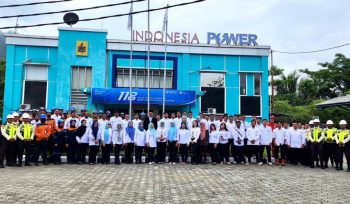 Upacara Harkitnas 2026 di PLN Indonesia Power UBP Holtekamp. Foto: PLN IP UBP Holtekamp 