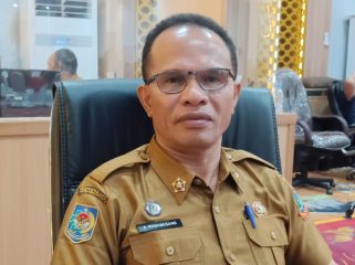 Kepala BPKAD Provinsi Papua Tengah, Alexander Manansang. (KabarPapua.co/Agies Pranoto)