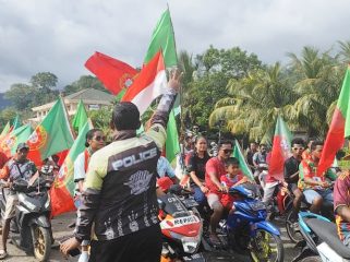 Salah satu Konvoi Fans Piala Dunia 2026 di Serui, Kabupaten Kepulauan Yapen. (Foto IST)
