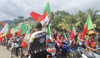 Salah satu Konvoi Fans Piala Dunia 2026 di Serui, Kabupaten Kepulauan Yapen. (Foto IST)
