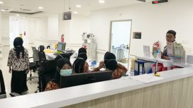 Suasana pelayanan di RSUP Jayapura, Kota Jayapura, Papua. (KabarPapua.co/Syamsuddin Levi)