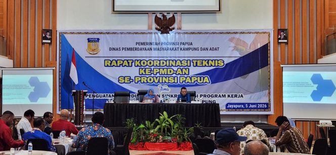 
					Dinas Pemberdayaan Masyarakat Kampung dan Adat (DPMK) Papua melaksanakan Rapat Koordinasi (Rakor) Pemberdayaan Masyarakat Kampung dan Adat DPMK Papua yang berlangsung di Kota Jayapura. Foto: ist