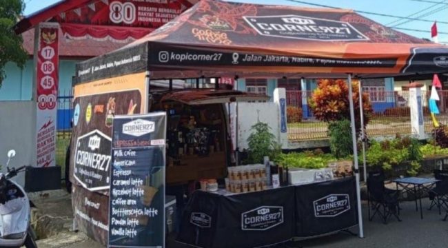 Untuk pemesanan Anda bisa menghubungi 0853-4311-3888, atau langsung ke lokasi kafe yang berada di Jalan Jakarta - Nabire - Papua Tengah. (KabarPapua.co/Agies Pranoto)