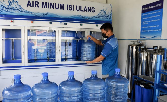 
					Dinkes Kabupaten Kepulauan Yapen Ajak Warga Lebih Teliti Memilih Depot Air Minum Isi Ulang