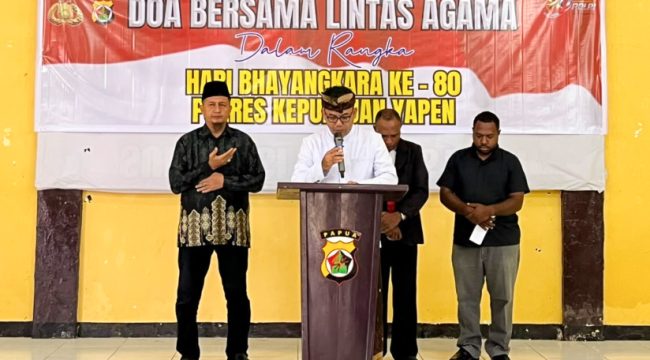 Polres Kepulauan Yapen saat menggelar doa bersama lintas agama di GOR Mambora Polres Kepulauan Yapen, Serui, Papua. (Foto dok: IST) 