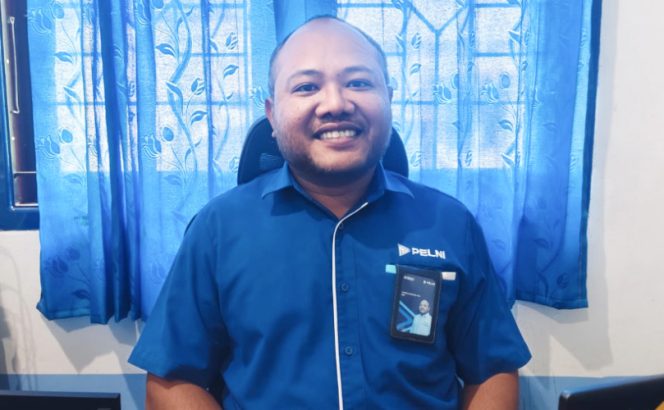 
					Plh Kepala Cabang PT Pelni Kaimana, Cosmas Kornelis Toko. (KabarPapua.co/Yosias Wambrauw)