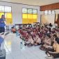 Bank Modern Express Gelar Sosialisasi literasi keuangan kepada puluhan siswa SD Filadelfia Serui, Jumat, 24 Juli 2026. (KabarPapua.co/Ainun Faathirjal)