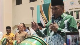 Wagub Papua Barat Mohamad Lakotani saat membuka secara resmi MTQ XI Tingkat Provinsi Papua Barat di Gedung Olahraga Kaimana, Selasa 30 Juni 2026. (KabarPapua.co/Yosias Wambrauw)