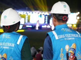 Pengawalan petugas PLN pada penutupan Gelaran penutupan Pesparawi Nasional di Manokwari. Foto: PLN Papua.  