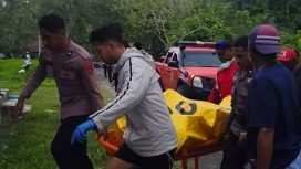Jenazah Suhardin, nelayan yang hilang di Kaimana. Foto: Yosias Wambrauw/Kabarpapua.co