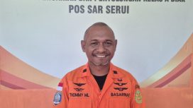 Kepala Pos Pencarian dan Pertolongan (SAR) Basarnas Serui, Thommy M. Lewerissa. (KabarPapua.co/Ainun Faathirjal)