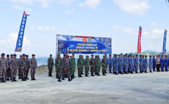 
					Komando Daerah TNI Angkatan Laut (Kodaeral) X Jayapura melaksanakan kegiatan Serbuan Teritorial TNI 2026. (KabarPapua.co/Imelda)