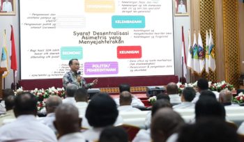 Suasana Pemprov Papua Tengah gelar kuliah umum tentang Otonomi Khusus Jilid II untuk Percepatan Pembangunan dan Kesejahteraan Rakyat di tanah Papua dengan tema “Penguatan Tata Kelola Pemerintahan Daerah Provinsi Papua Tengah”. (Foto dok: Humas Pemprov Papua Tengah)
