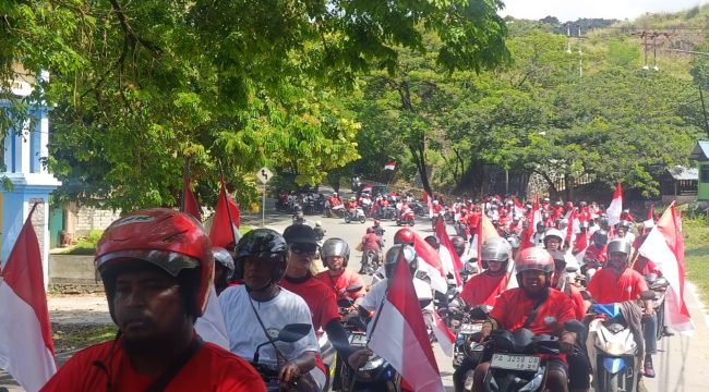 pawai Merah Putih b awa pesan damai dari Tanah Tabi. Foto: Katharina/Kabarpapua.co
