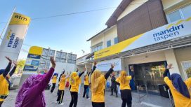 Ilustrasi olahraga bersama pensiunan. Foto:Bank Mandiri