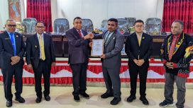 DPRK bersama Bupati Yapen pada Rapat pelno pengesahan pertanggungjawab an APBD 2025. Foto: Ainun Faathirjal/Kabarpapua.co

