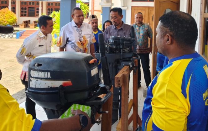 
					Pelatihan bagi nelayan OAP di Kota Jayapura. Foto: Natalya Yoku/Kabarpapua.co