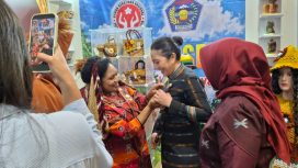 Ketua Dekranasda Kabupaten Jayawijaya Ida Wati Waromi Murip di Pameran Kriyanusa 2026 di Jakarta. (Foto dok: Media Pemda Kabupaten Jayawijaya)