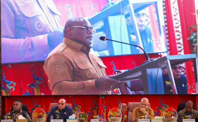 
					Gubernur Papua Tengah Meki Nawipa. (Foto dok: papuatengahprov.go.id) 