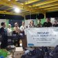YBM PLN serahkan bantuan kemanusiaan bagi korban kebakaran di posko pengungsian Dok V Bawah, Kota Jayapura. (Foto dok: PLN) 