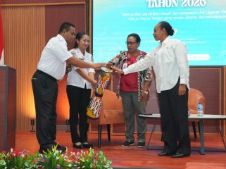 Pembukaan FGD yang diinisiasi Dinas Pendidikan Provinsi Papua Tengah untuk Anak Berkebutuhan Khusus (ABK). Foto: Humas PPT 