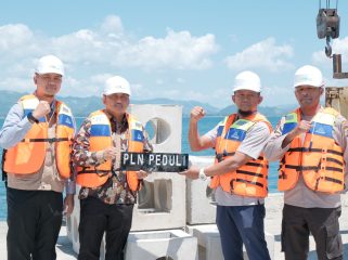PLN Indonesia Power UBP Holtekamp turut berpartisipasi melalui program PLN Unit Pelaksana Pembangkitan menghadirkan rumah ikan berbahan Fly Ash and Bottom Ash (FABA),Foto: PLN IP UBP Holtekamp