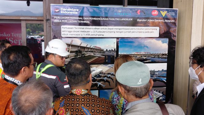 
					Landscape perluasan Bandar Udara Sentani di Kabupaten Jayapura. Foto: Humas Angkasa Pura Bandar Udara Sentani