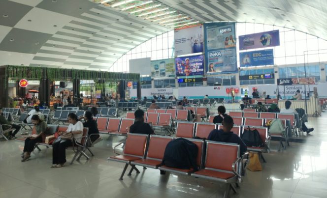 
					Suasana ruang tunggu Bandara Sentani. (Foto dok: Humas Bandara Sentani)