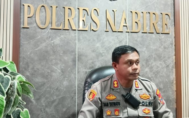 
					Kapolres Nabire, AKBP Samuel Tatiratu. Foto: Agis Pranoto/KabarPapua.co