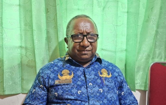 
					Plt Kepala  Dispertan KP Kepulauan Yapen Jeffry Max Boy Manderi. (KabarPapua.co/Ainun Faathirjal)