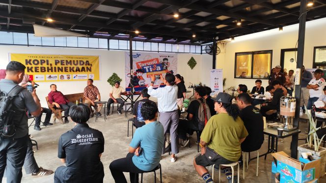 
					Bincang Sagu Kepemudaan di Kota Jayapura dalam rangka Hari Sumpah Pemuda ke-98 tahun. Foto: Katharina/KabarPapua.co  